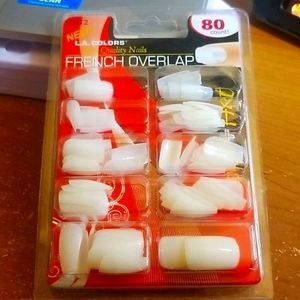 La Colors press on nails fake nails